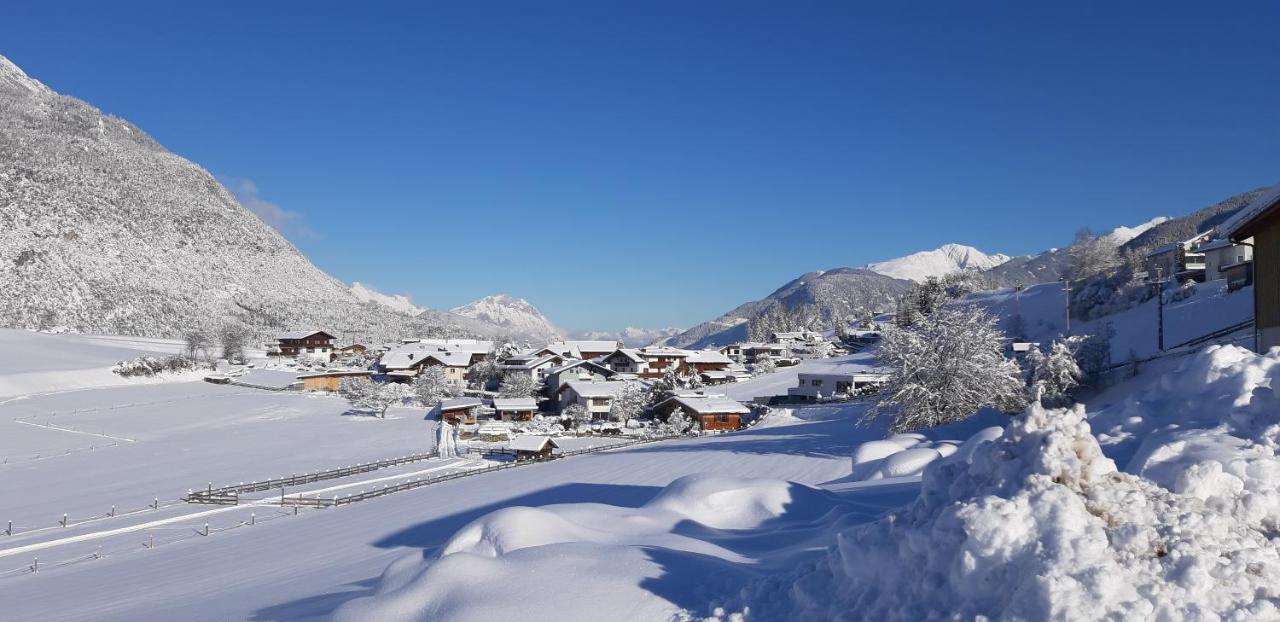 Ferienwohnungen Krismer Arzl im Pitztal Buitenkant foto